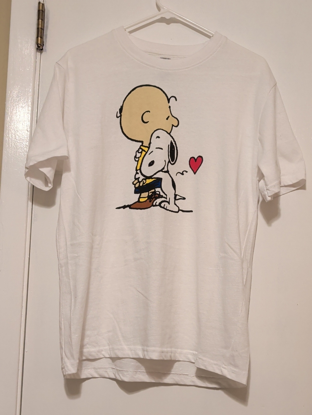 Peanuts White Charlie Brown & Snoopy Hug Graphic Tee